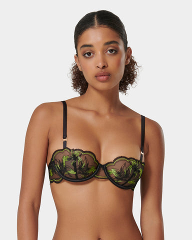 32 B Cup Bra Set 2-Piece Matching Wirefree Boyshort Black #000011 (32B-S)  at  Women's Clothing store: Lingerie Sets